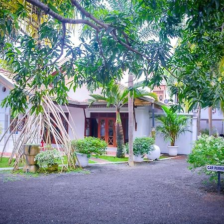 Albergue Tamarind Moon Dikwella Sur Exterior foto
