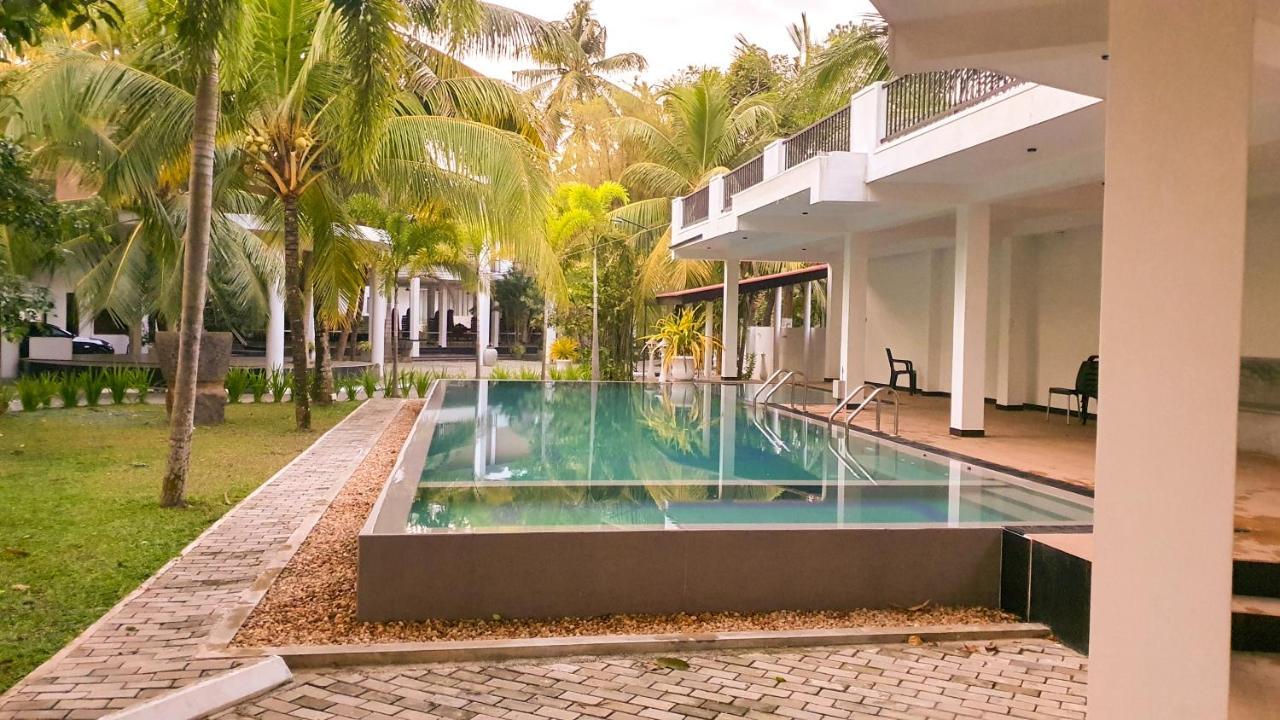 Albergue Tamarind Moon Dikwella Sur Exterior foto