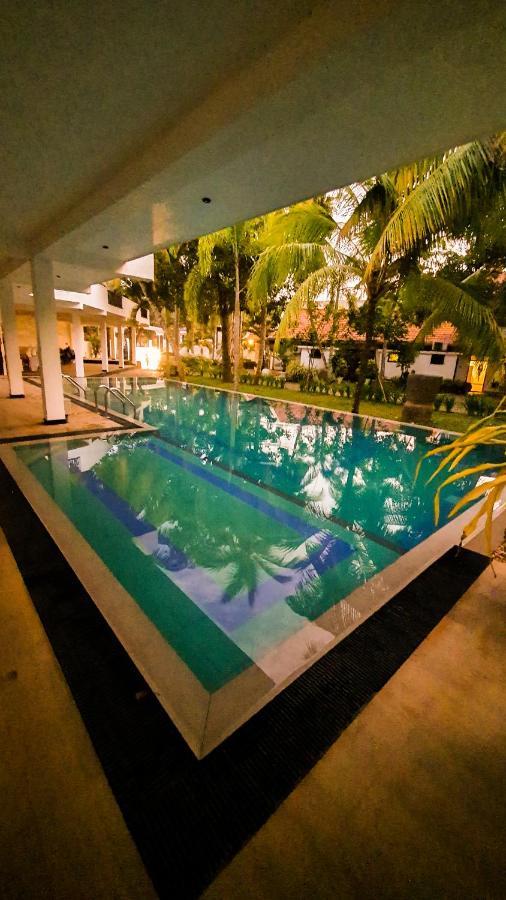 Albergue Tamarind Moon Dikwella Sur Exterior foto
