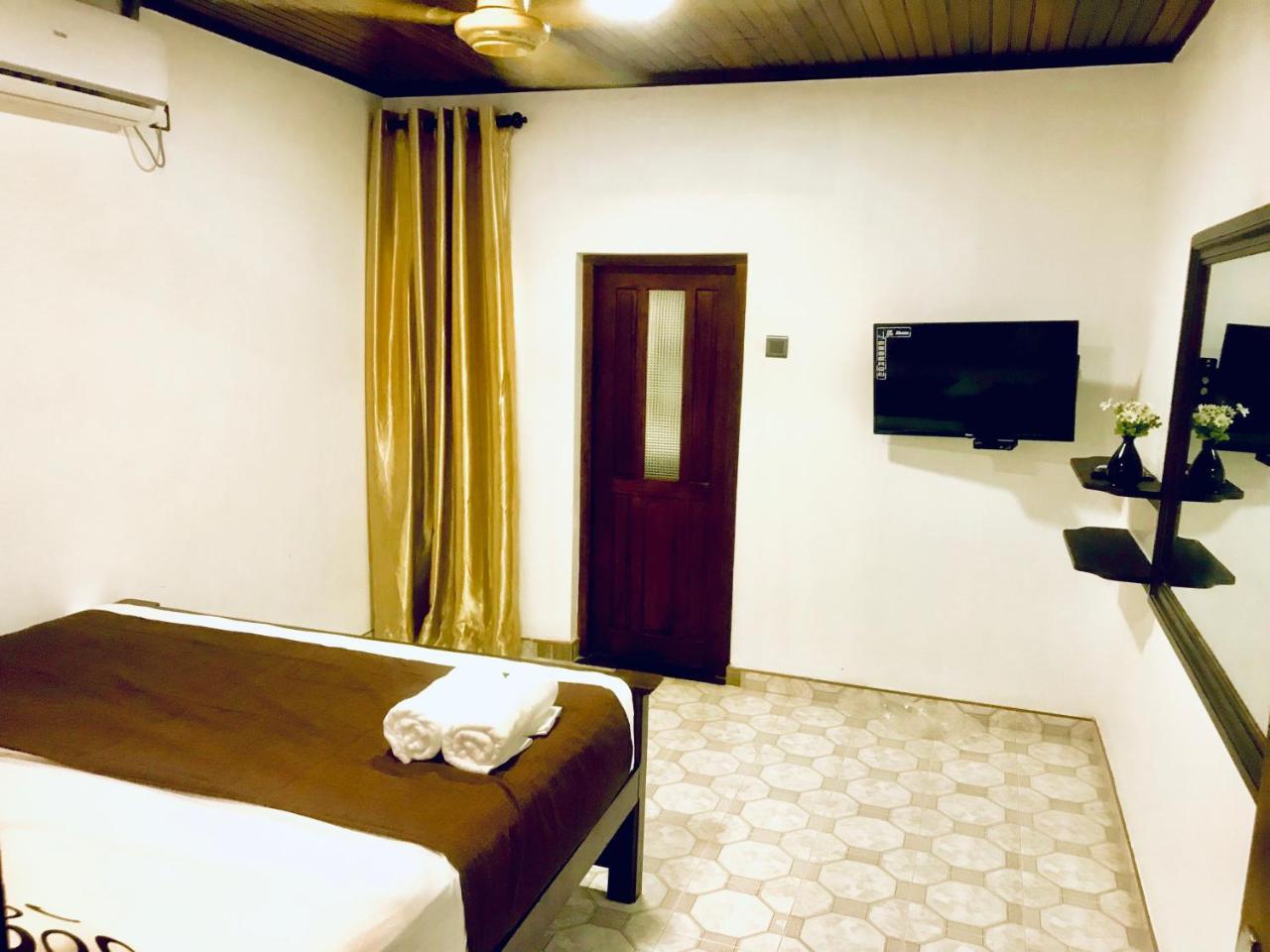 Albergue Tamarind Moon Dikwella Sur Exterior foto